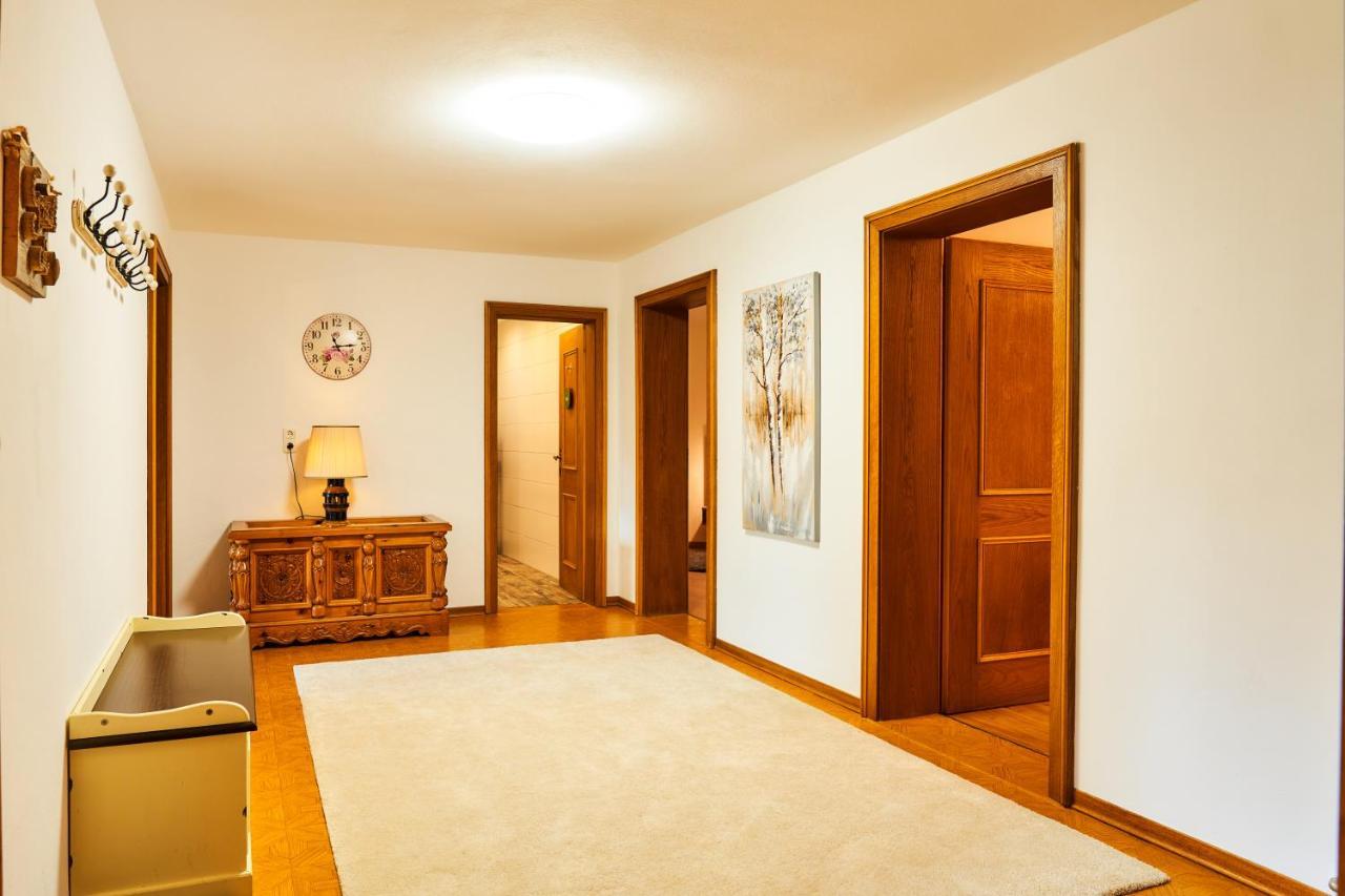 Apartamento Haus Sonnblick Wängle Exterior foto
