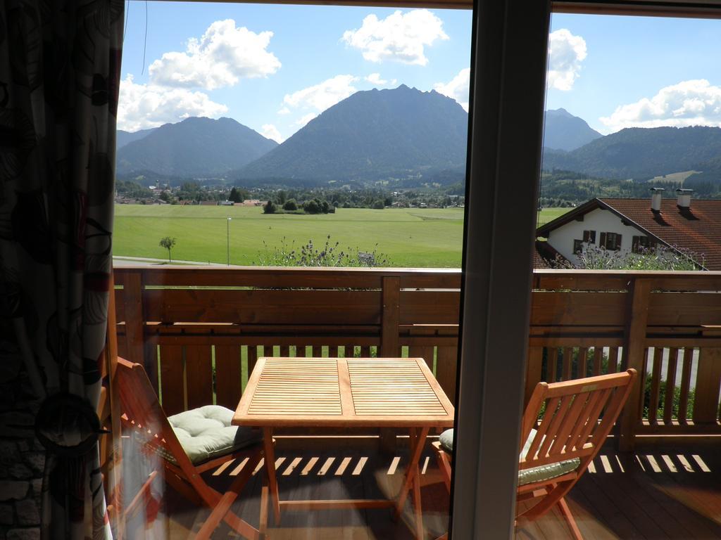 Apartamento Haus Sonnblick Wängle Exterior foto